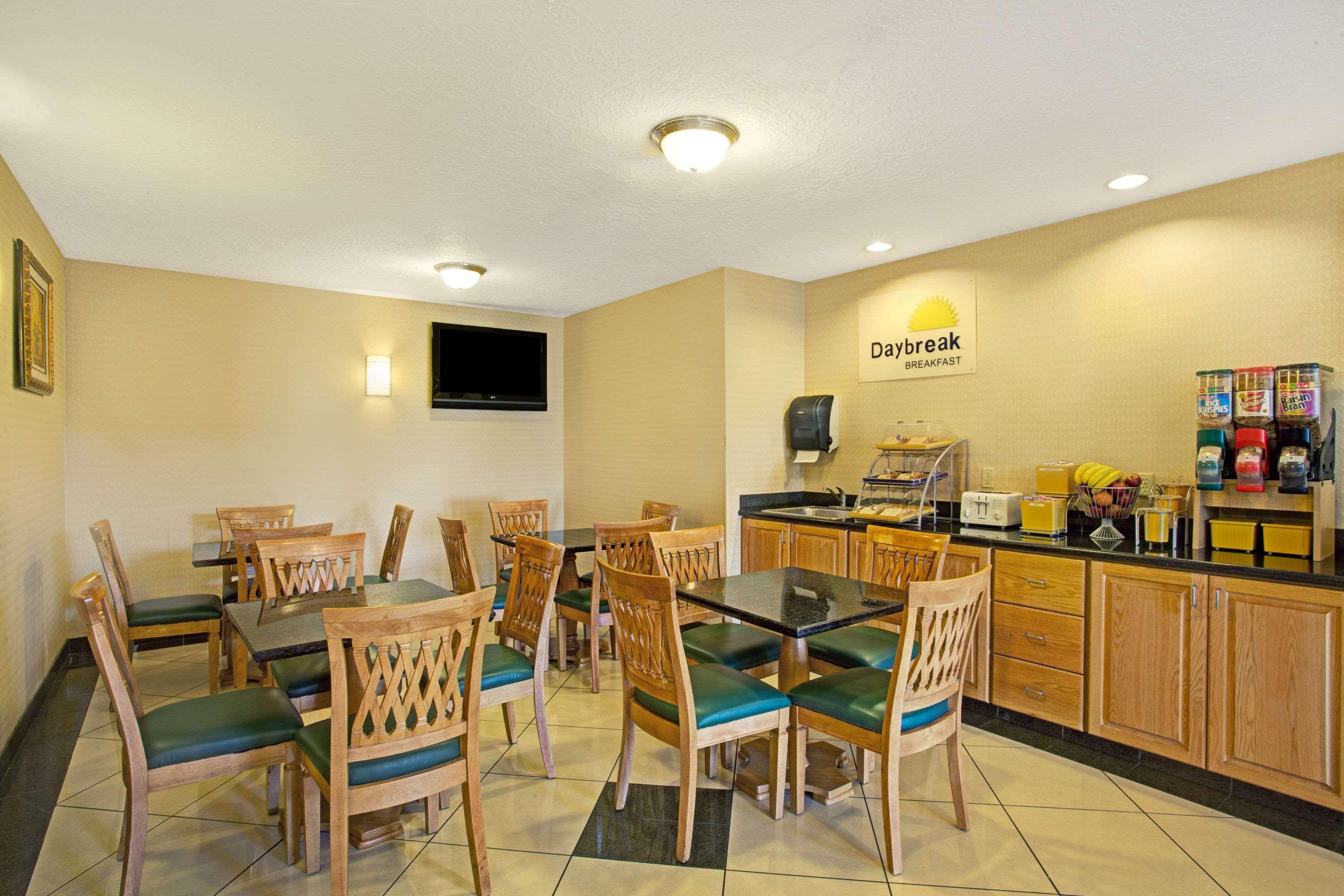 Days Inn By Wyndham Brigham City Extérieur photo