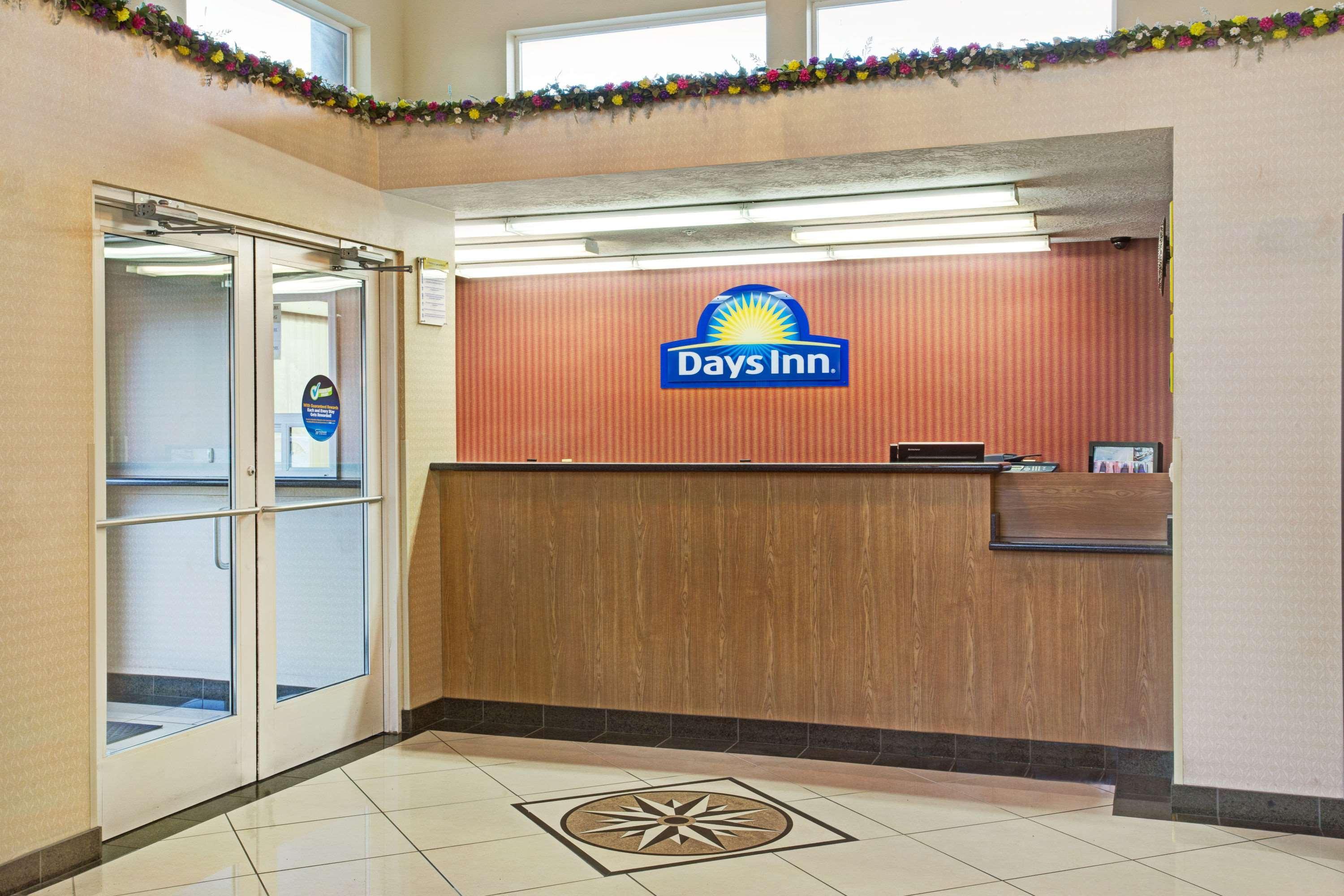 Days Inn By Wyndham Brigham City Extérieur photo